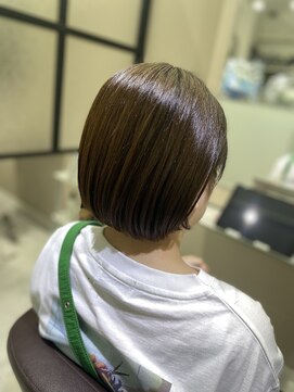 あお へあさろん ミニボブ