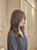 エイミーバイアフロート(amie by afloat) 顔まわり華やか♪透明感ロングヘア