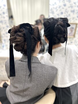 サクララ(Sakura la) お揃いヘア/親子ヘア/高めシニヨン/猫耳ヘア