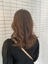 リヴナ(Livna)&nbsp;ミディアムに少しレイヤーカット◎