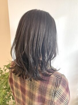 シロ(siro) 愛されくびれヘア☆松井美咲季