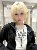 抜きっぱなしブロンド×ハッシュカット
