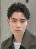 渋谷mensアクティブショートフェザーパーマセンターパート