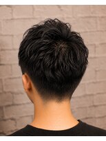 グレイスフルバーバー 新宿パークタワー店 美容室から乗り換え多数◎新宿ビジネスマンツーブロックショート