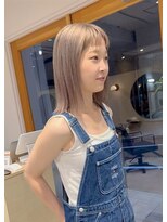 スタン 渋谷(Stam)&nbsp;ミルクティーベージュバングカットケアブリーチハイトーン渋谷駅