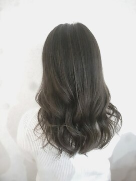 リアム ヘアアンドメイク(liam hair and make) ハイライト×アッシュグレー