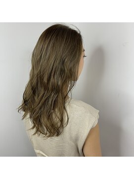 アヴァンス 江坂店(AVANCE.) ハイライト×ベージュ