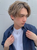 ルービック(Rubik's)&nbsp;センターパートツイストスパイラルパーマツーブロック