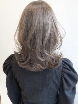 ウェイズ トウキョウ(Ways TOKYO) "ハイライトで作る【魔法のプラチナ】8トーンカラー★"+透明感。