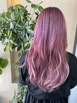 ネオンズ 南郷18丁目店(NEON´S) 【札幌白石　デザインカラー(ダブルカラー×イルミナカラー)】