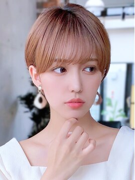 ザ シー 橋本(The C) 30代40代50代◎大人ナチュラルレイヤーショートボブ 表参道 橋本