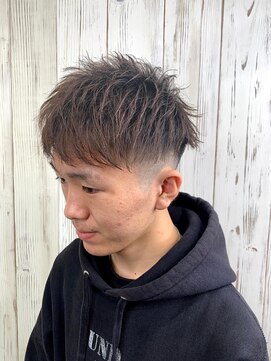 メンズアンダーバーホワイト 南海難波店(Men's _WHITE) フェードツーブロック