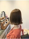 外ハネショートボブ