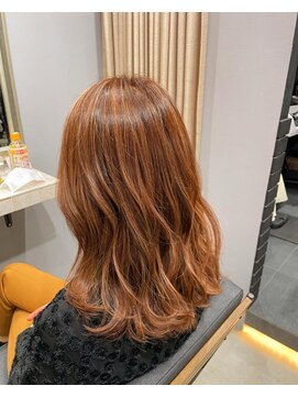 レイドバック(LAID BACK) ☆オレンジヘアカラー☆ハイライト☆