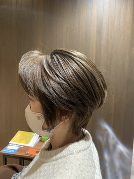キコーヘア(kiko hair) 白髪ぼかしハイライトスタイル