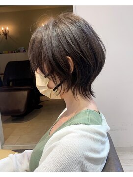 レイラバイアフロート 吉祥寺(Lila by afloat) 【畑中正敏】20代30代40代◎小顔丸みくびれショート、ボブ