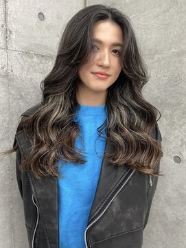 モニカ(MONIQA) 【地毛ハイライト】