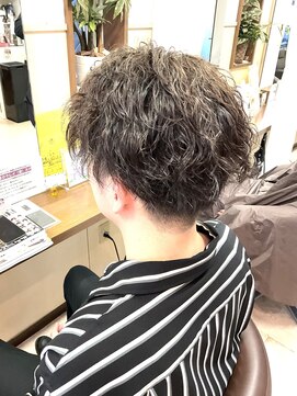 コアフィールフィス(COIFFURE fils) 【見附　今町】波パーマ　ツヤ感パーマ