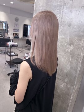 キング 梅田(K!ng) 縮毛矯正髪質改善ハイライトレイヤーカット梅田美容室エクステ