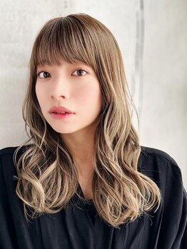 ロメオ (ROMEO)の写真/【イルミナ・エドル・ケアブリーチ】年齢を問わないダメージレスなカラーデザインで理想の髪色に。