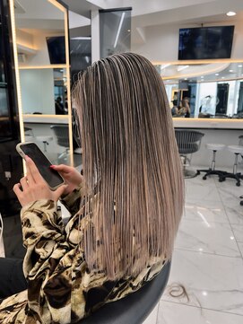 ラピス 渋谷本店(Lapis) バレイヤージュ/ハイライト/ホワイトカラー/海外風/髪質改善