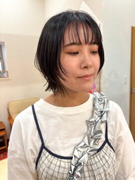 エン(en,) 外ハネレイヤーボブ顔周りマッシュウルフカット