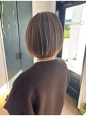 ハイライト×ブランベージュ×ショートボブ20代30代