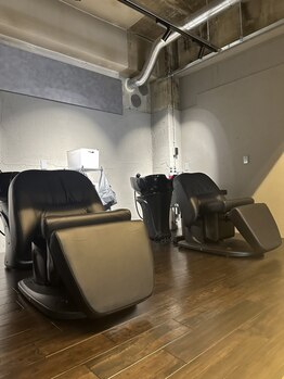 ヘリオス 一宮(HELIO'S)の写真/HELIO'Sについに【エクステ】メニューをスタート!1本から可能◎インナーカラーをしたい方にもオススメ☆