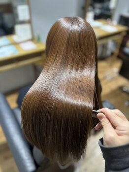 クリー(cree)の写真/髪のダメージを最小限に抑え,艶感溢れるカラーが自慢◎[馬出/トリートメント/縮毛矯正/白髪染め/髪質改善]