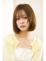 シアバイルーシー(SIA by LUCEY)&nbsp;暖色カラーブリーチなしピンクボルドーカラーレイヤーカット赤髪