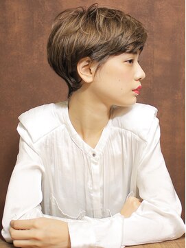 シアンデルカ(CYANDELUCCA) 柔らかクールなショートヘア