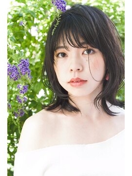 ヴィックス クリスタル(VIC’S crystal) 【VICS川口】こなれミディアムウルフスタイル《チヒロ》