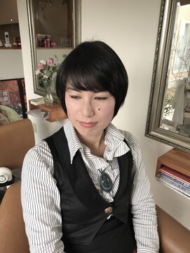 ヘアーアンドヒーリングサロンハナ(Hana) ショートボブ