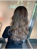 夏ヘアメッシュグラデーション
