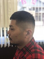 トネリ(Toneri)&nbsp;スキンフェードクロップスタイル