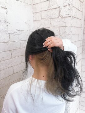 アジールヘア 所沢プロペ通り店(agir hair) チラ見せインナーカラー【所沢/ブリーチ/イルミナカラー】