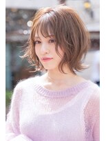 テイラー(Taylor)&nbsp;［Taylor］☆大宮　外ハネショート×シフォンベージュ