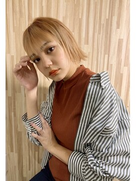 ブゾン(buZon) 【buZonブゾン】外ハネショート×ブロンドヘア