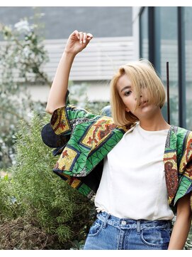 リブロ 三軒茶屋(LIBRO) カジュアル系×ワンレンショート