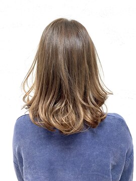 アッシュ 八王子店(Ash) グラデーションカラー/ブリーチ/イルミナカラー/シアーベージュ