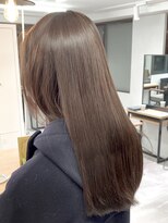 ミュラ(mulah)&nbsp;ブリーチなしシアーベージュ＊艶髪ストレート透明感カラー