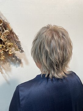 ヴィサージュエーデル(VISAGE edel) 【ミルクティーベージュ＆ウルフレイヤー】