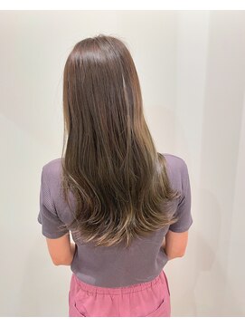 ユニコ(unico) オリーブベージュ/ダブルカラー/レイヤー