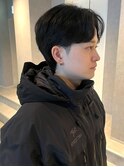 マッシュショート　ツーブロック　センターパート　爽やか　20代