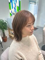 ミー(me,) やわらかベージュカラー