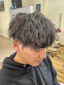 スウェル 津田沼店(Swell) ツイストスパイラル/韓国マッシュ/スパイキーショート/津田沼