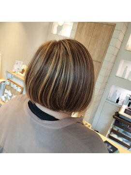 ハチマルハチ エアー 向ヶ丘遊園店(808 air) ベージュハイライト