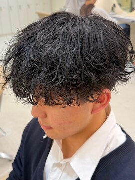 ニコ トウキョウ ヨコハマ(nico) シャドウパーマメンズメッシュメンズパーマ波巻きパーマ韓国ヘア