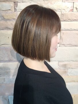 マイヘアイズグッド(My Hair is Good) 大人の前下がりワンレンボブ［今泉］［ショート］［ボブ］