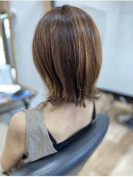 ハヤスズ美容室 都城エリア カットが評判の美容室・外ハネスタイル